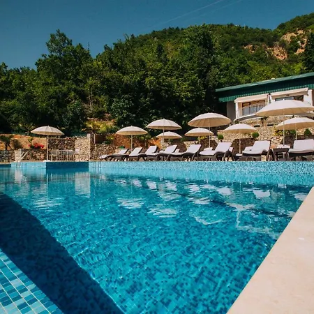 Bisera Hotel Lagadin