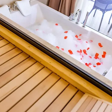 Bisera 4*