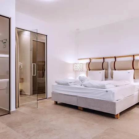 Hotel Bisera 4*