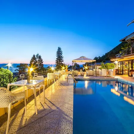 Hotel Bisera 4*